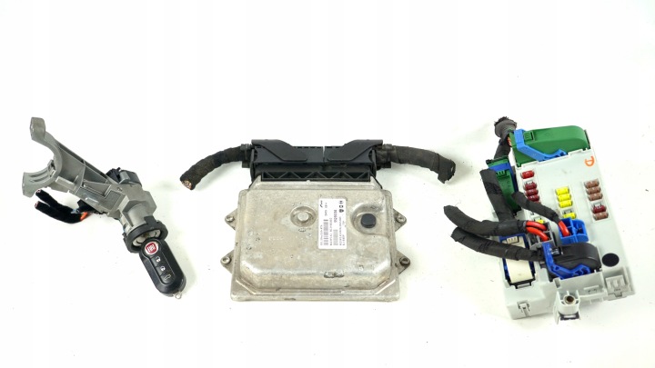 Computer BODY BCM FIAT 500L 1.3 D 1.3D 55259336 MJD 8F3.X3 51984087