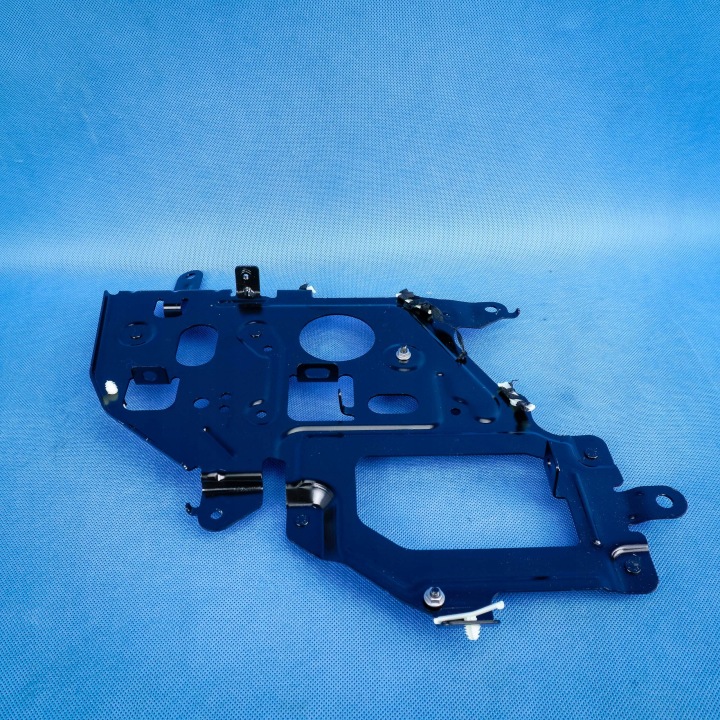 bracket of an amplifier BMW X3 G01 X4 G02 65158794755 8794755