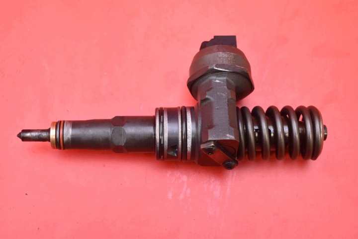 Injecteur Injecteur 038130073AJ VW PASSAT B5 1.9 TDI 101 KM LIFT 00-05