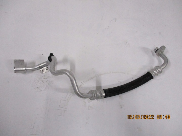 hose of the air conditioning RENAULT KOLEOS II LIFT 924902517R