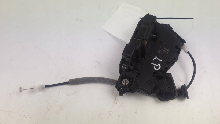 Schloß Tür links vorne EU 5TB837015A SKODA OCTAVIA III