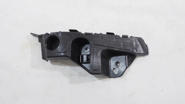 Opel Mokka A suppporto montaggio paraurti destra anteriore 95245367