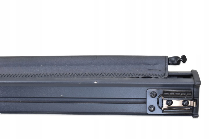 Plage arrière enrouleur Porte coffre hayon VOLVO V50 II Kombi 39851409