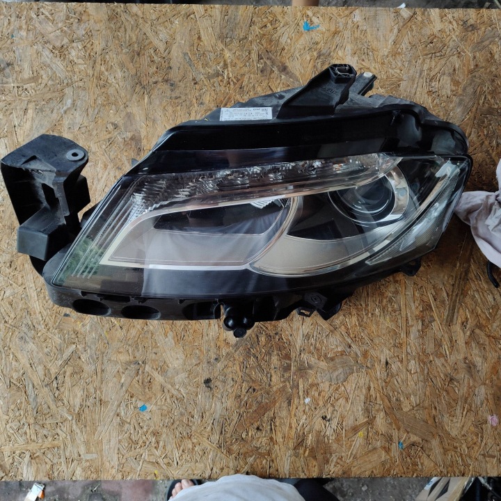 Audi A3 S3 Lift BI-Xenon LED idealna 17R 8P0941003