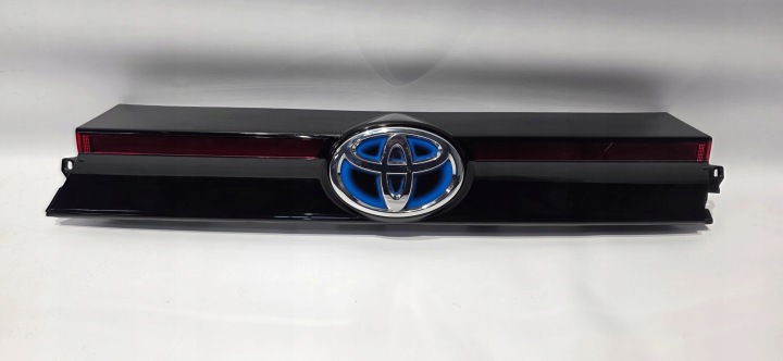 Licht Blende Schutzkappe heck TOYOTA YARIS CROSS 20- Original EUROPA
