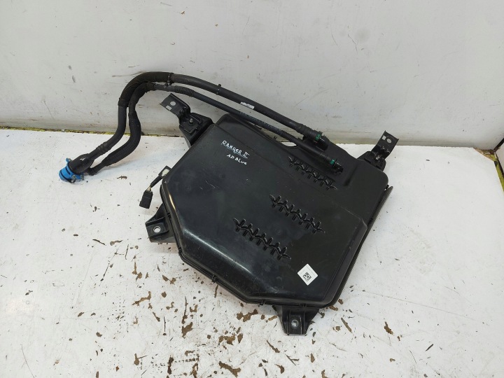 Ford Ranger VI 6 2.0 TDCI Behälter Pumpe AdBlue MB3Q-5J228-CC