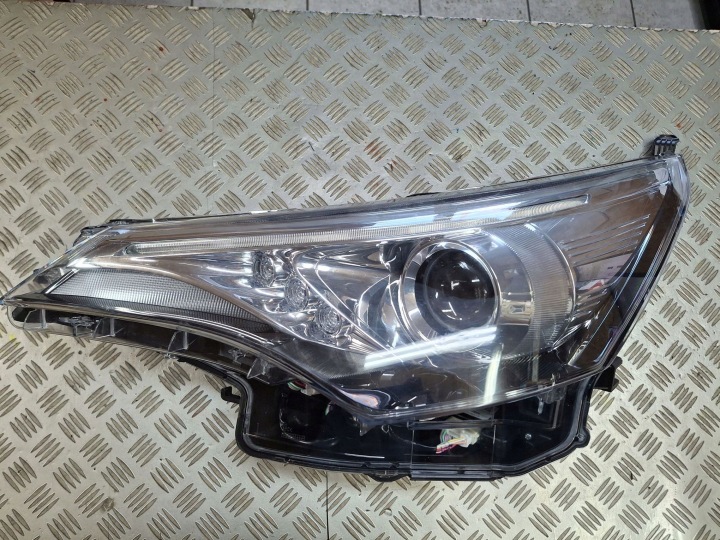 light left front LED TOYOTA AVENSIS III DRUGI LIFT 2015R->