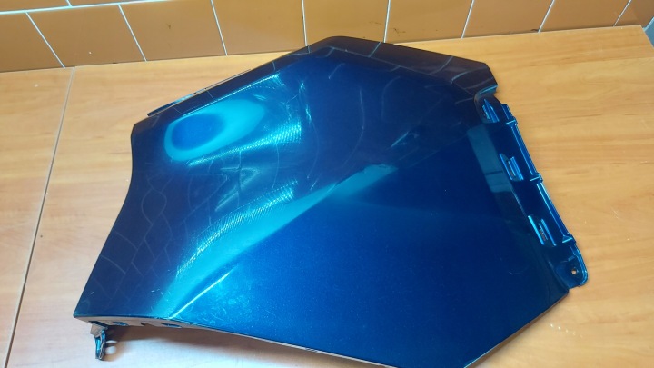 Ecke der Stoßstange links heck hinten TOYOTA RAV4 V 18