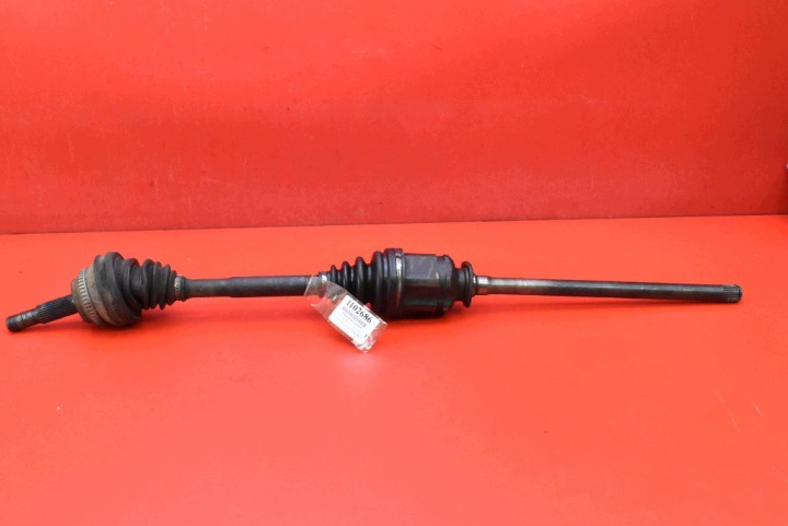 Antriebswelle rechts vorne MANUAL TOYOTA RAV4 2 II 2.0 VVT-und 150 KM 4X4 00-03