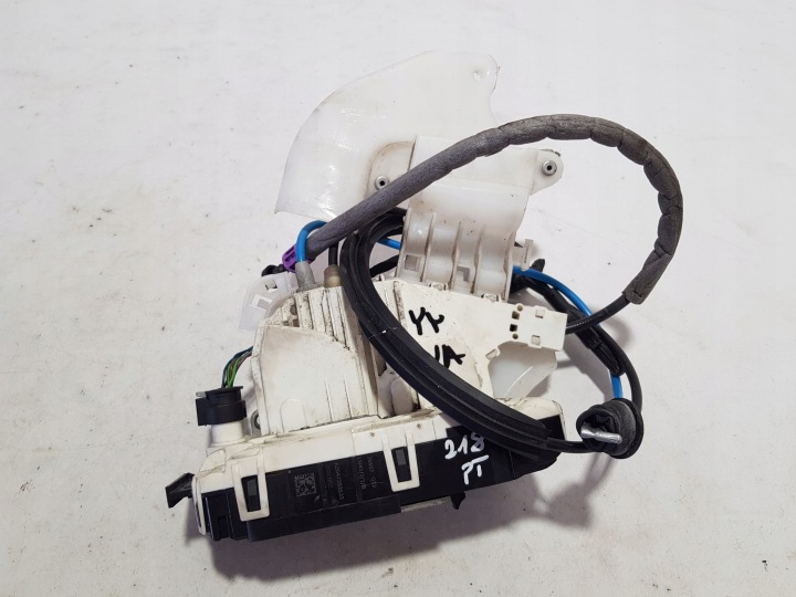 MERCEDES W204 de la Serrure Portière Droite Arrière Arrière 2047303635