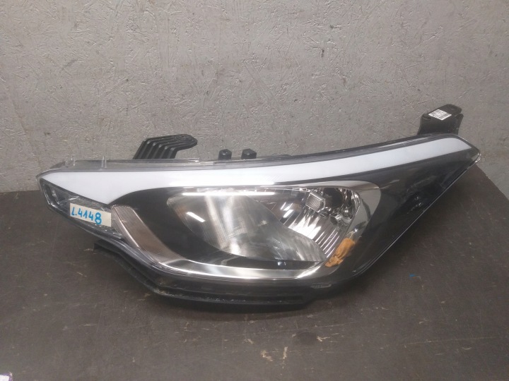 Licht vorne links HYUNDAI I20 II 2 14- 92101-C8000