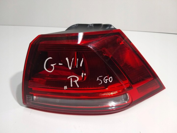 VW GOLF VII 7 HB Licht rechts heck hinten 13r- 5G0945096F