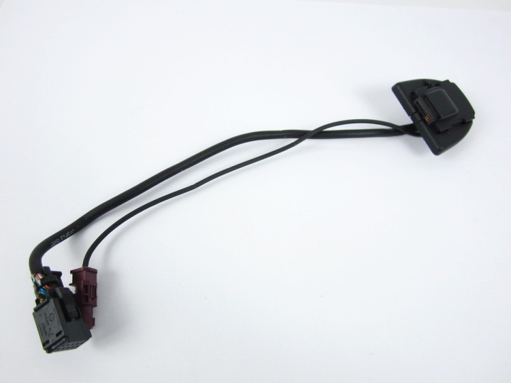 ZLACZE MANIGLIA TELEFONU MERCEDES GL X164 W221