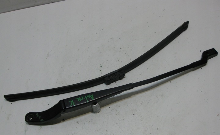 OPEL ASTRA K V KOMBI 17R ramínko stěrače levé 13418991