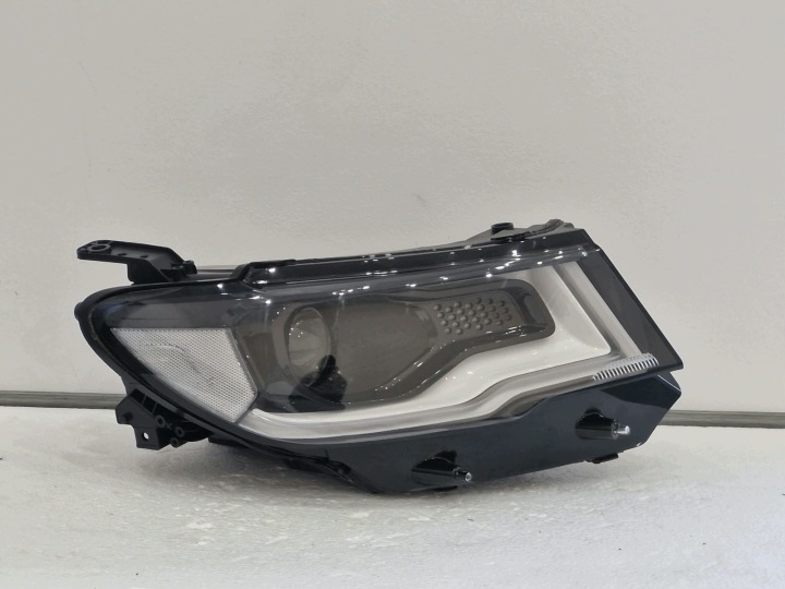 light right Jeep Compass II Bi-Xenon LED