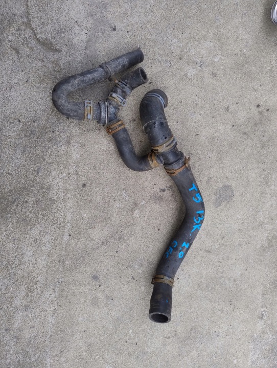 trojnik of water Volkswagen Transporter T5 2.0 7E0121101B