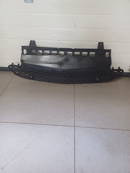 Lüftungsgitter mitte der Stoßstange MERCEDES GLE W 167 A1678857303
