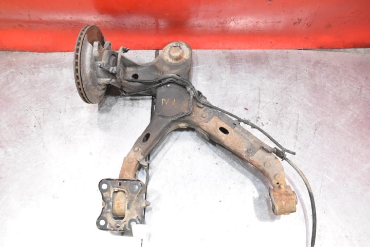 Achsschenkel Radnabe Radlager schenkel rechts heck TOYOTA PROACE CITY 2 II 2.0 D-4D 150 KM 16-21