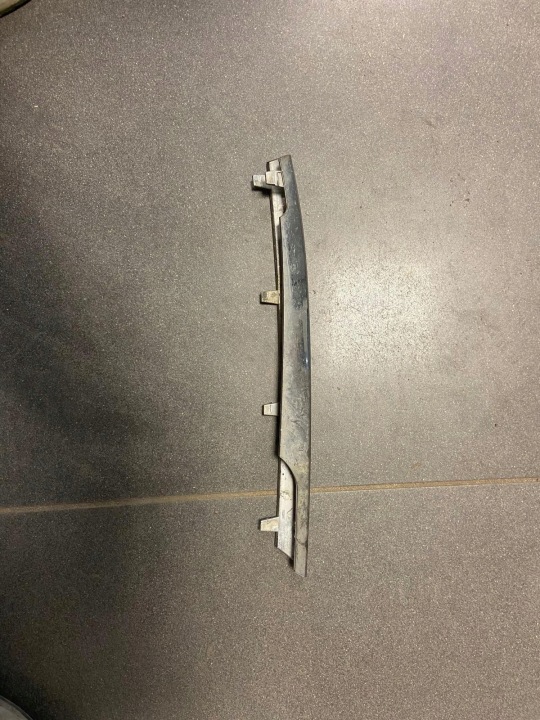 moulding frame CHROM MERCEDES X204 GLK A2048852074 R
