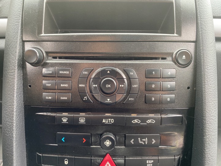 RADIO CD oryginalne brakuje kodu Peugeot 407 SW 04-10