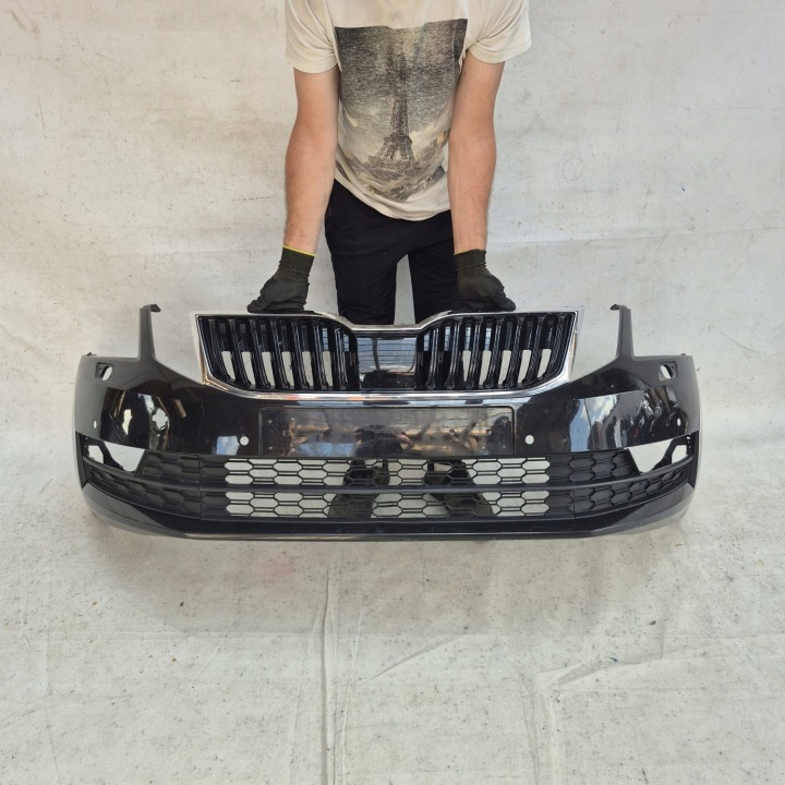 SKODA OCTAVIA III LIFT 17- Paraurti Anteriore Anteriore SPR PDC 5E0807221N