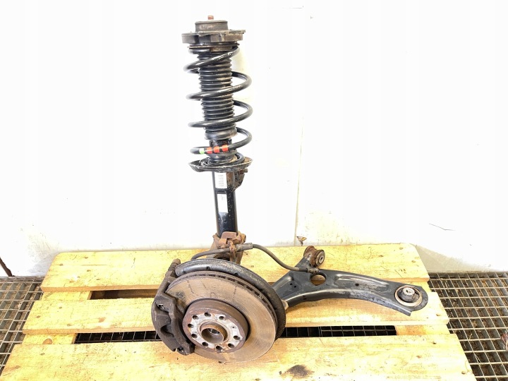 MCPHERSON Achsschenkel Radnabe Radlager Stoßdämpfer links vorne VW CADDY 2K5 15-19R 1K05AC