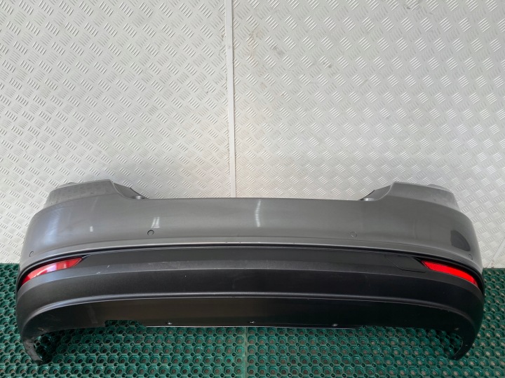 FIAT TIPO II 15-21 Berline Pare choc Arrière Sous PDC Arrière Couleur 695 Original