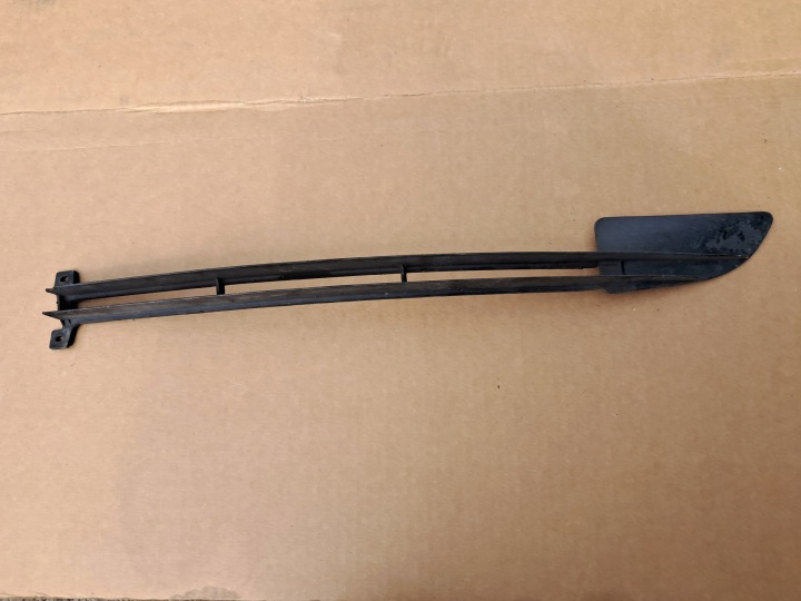 griglia OSSATURA Anteriore MERCEDES W123 1238880123