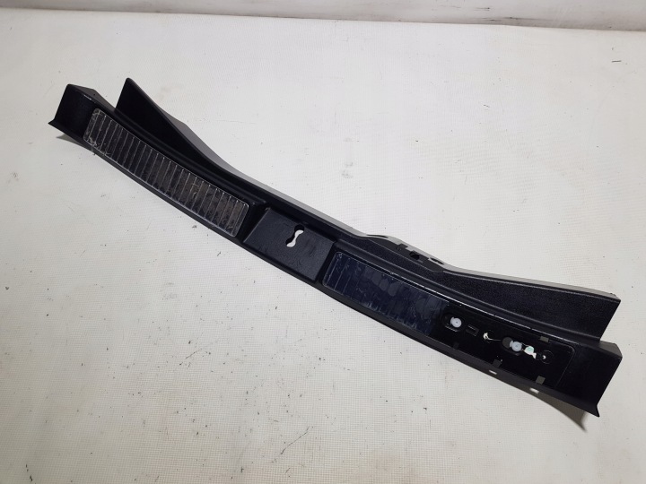 cover moulding supports of the threshold boot MERCEDES R-KLASA W251