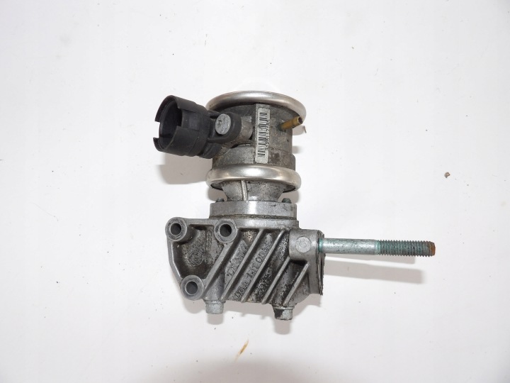 VW GOLF IV AUDI valve vacual EGR