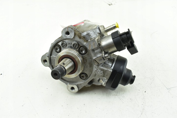 Einspritzpumpe VW SCIROCCO III AUDI A3 8P 2.0 TDI 03L130755D 0445010514
