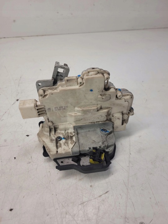 de la Serrure Portière Gauche Arrière AUDI A6 C6 A3 4F0839015 8-PIN