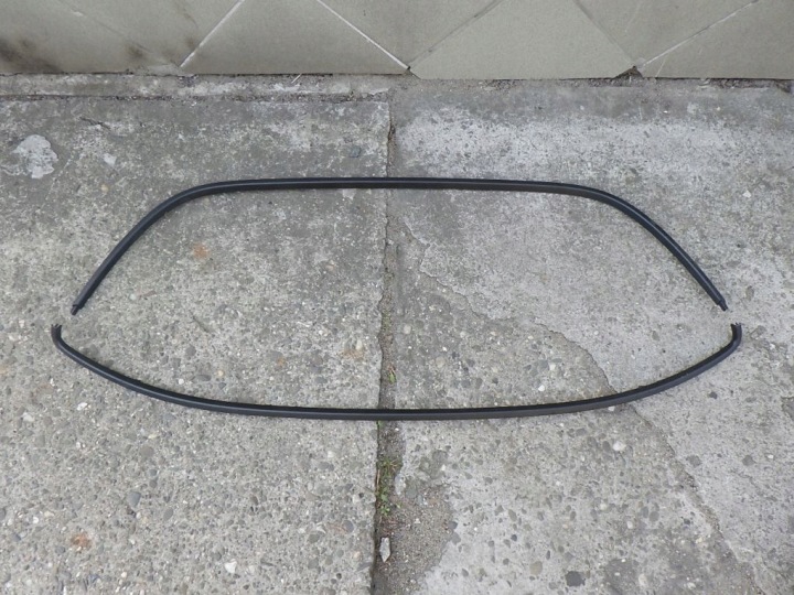 FORD S MAX GALAXY GRILLE MOULAGE