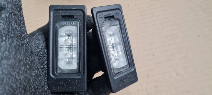 A5 8T LIFT S5 Dioden Kennzeichen Halter LED A6 C7 4G A4 B8 Q3 Q5 2X KOMPLET 4G0943021