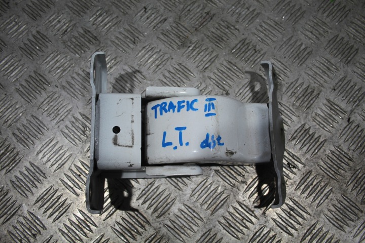 SCHARNIER TÜR LINKS HECK UNTERER TRAFIC III 3