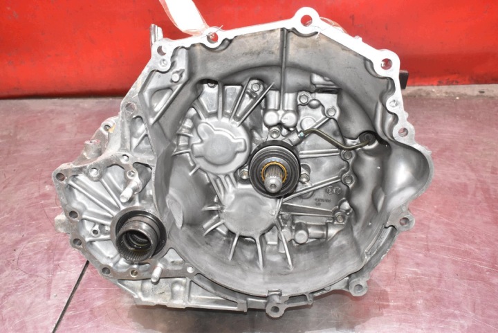Getriebe 1MD1JWS TOYOTA YARIS 4 IV GR 1.6 TURBO 261 KM 4WD 20-24