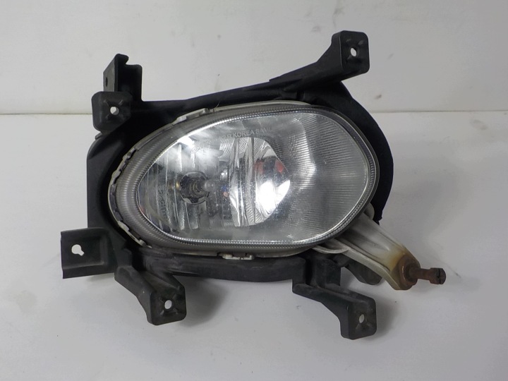 KIA CEED and fog light right front front 92202-A2
