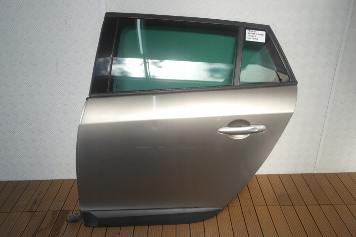 RENAULT MEGANE III 08-16 KOMBI Tür hinten links Farbe TEHNK Original LAKIER