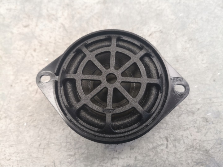 Lautsprecher BANG OLUFSEN AUDI A4 A5 8T0035397A