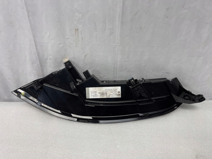 LAMPA VOLTAR PANAMER 976945091AH EUROPA 12
