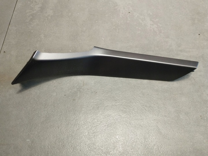 Cupra Formentor Leiste Schutzleiste Armaturenbrett rozdzielczej 5FB858451C