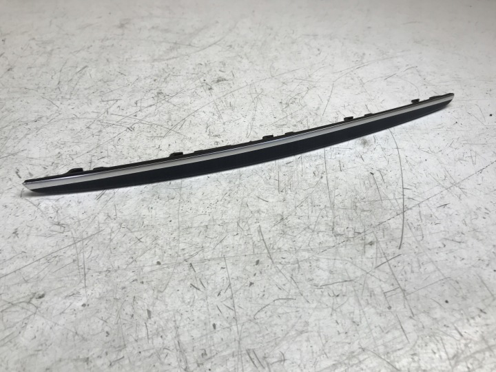 Zierleiste MERCEDES W251 R-KLASA A2516800592