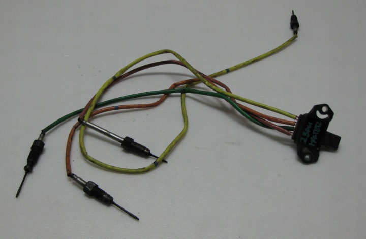 RENAULT MASTER III OPEL MOVANO LIFT sensor temperatur gase 226585456R