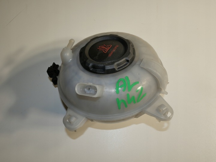 VW Ausdehnungsbehälter 5Q0121407F