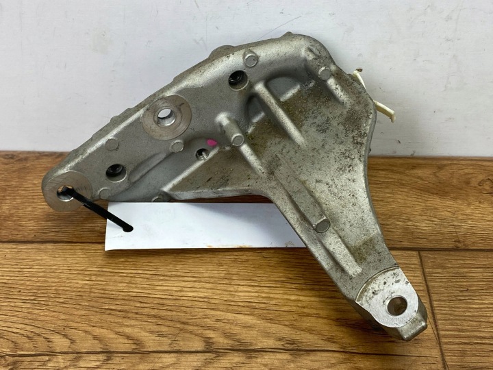 Pompa ausiliaria acqua motore supporto staffa Ford Escape IV Kuga MK3 Maverick 2020+