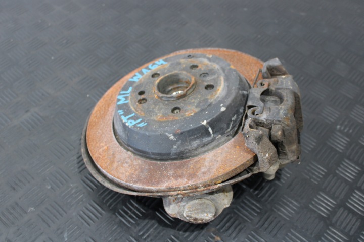 ACHSSCHENKEL RADNABE RADLAGER RECHTS HECK MERCEDES ML W164