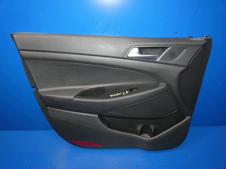HYUNDAI TUCSON III bok tapacír dvere ľavý predok WERSJA ANGIELSKA