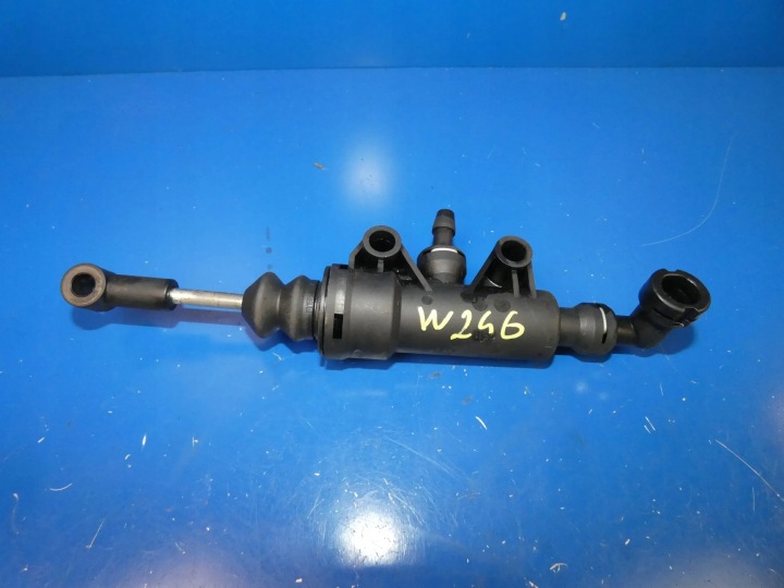 MERCEDES B KLASA W246 A W176 CLA W117 pump of the clutch WYSPRZEGLIK