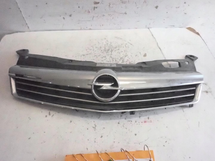 maska OPEL ASTRA H III LIFT 2007-2009 13225775