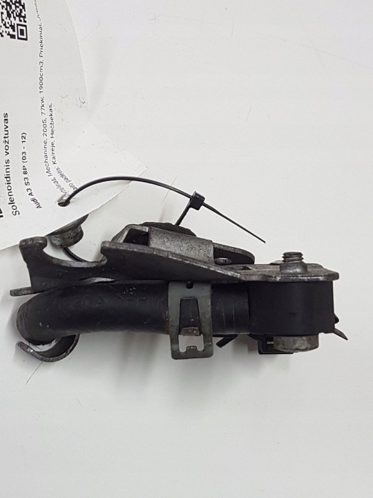 2005 Audi A3 S3 8P Turbocompressor de válvula de comando 3D0973703 6